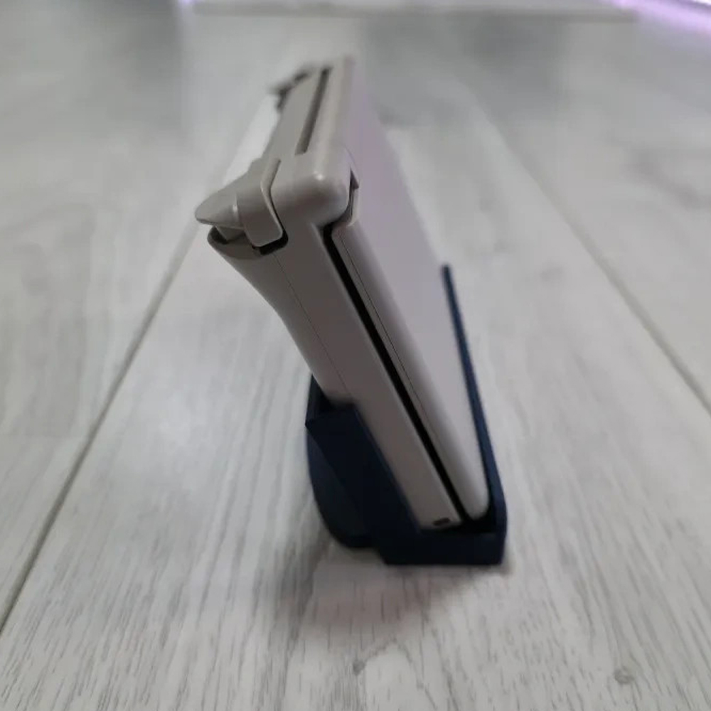 Supporto da Tavolo Verticale P - Gaming Console Holder recensione e prezzo