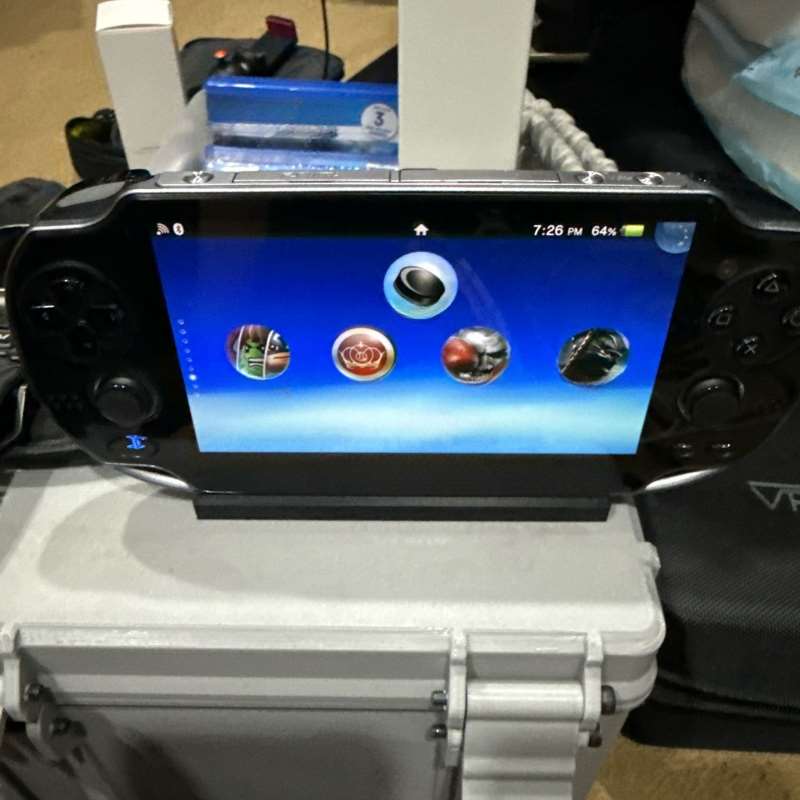 Supporto per console di gioco  - Handheld Gaming Console recensione e prezzo